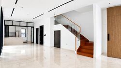 Hillside Drive (D19), Terrace #611405211